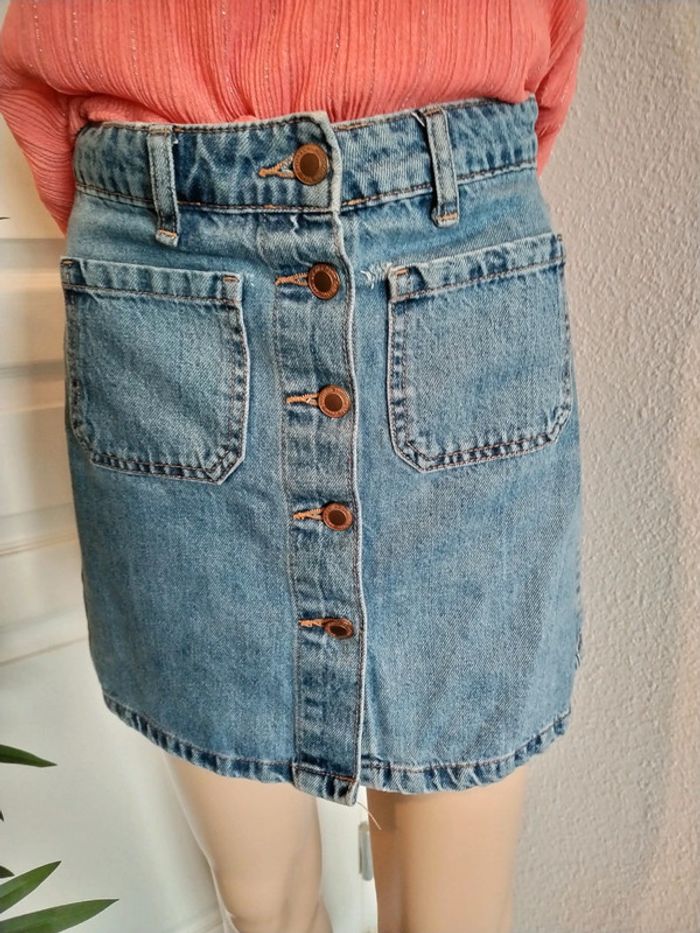 Jupe en Jean Bershka taille 34 - photo numéro 2