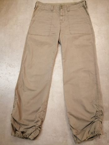 Pantalon kaki Taille 36 divided