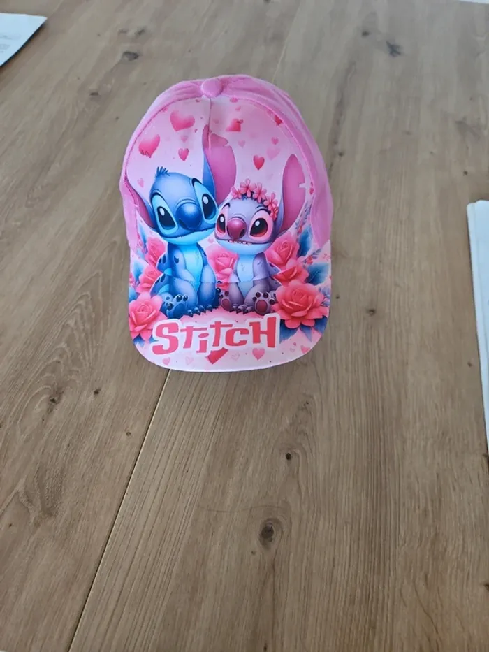 Casquette stitch neuve