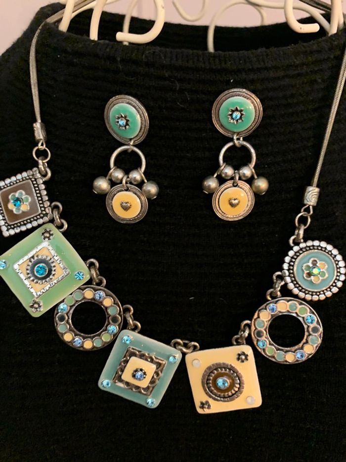 Ensemble collier et BO - photo numéro 3