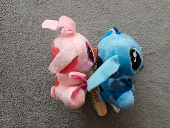 Lot de 2 peluches Angel et Stitch - photo numéro 3