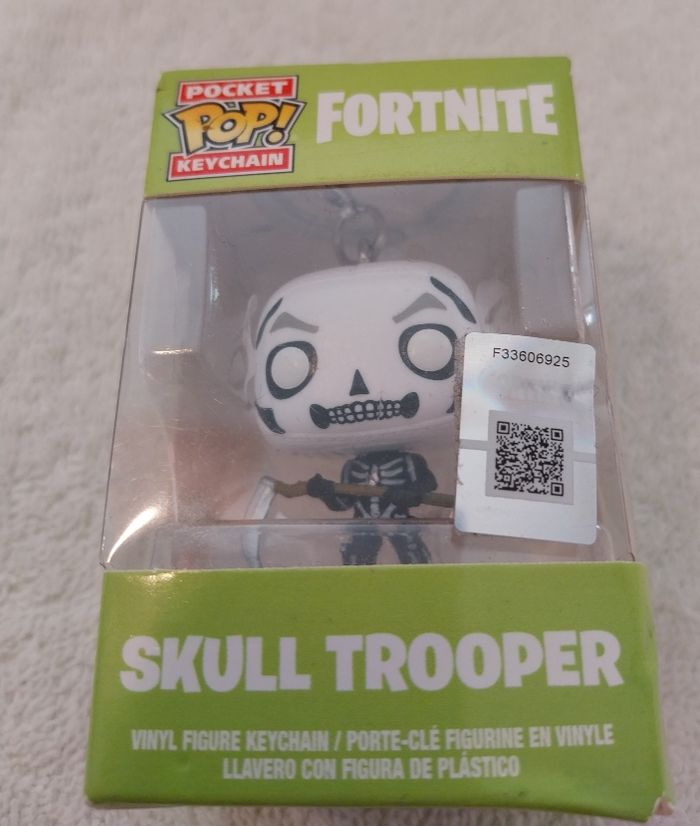 figurine porte clé Pocket pop Fortnite Skull Trooper neuf - photo numéro 3