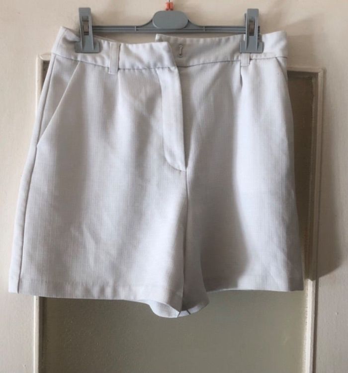 Short taille haute