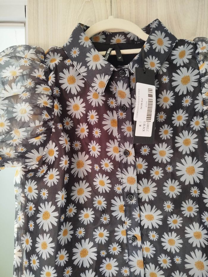 Chemise pâquerette manches courtes neuve - photo numéro 2