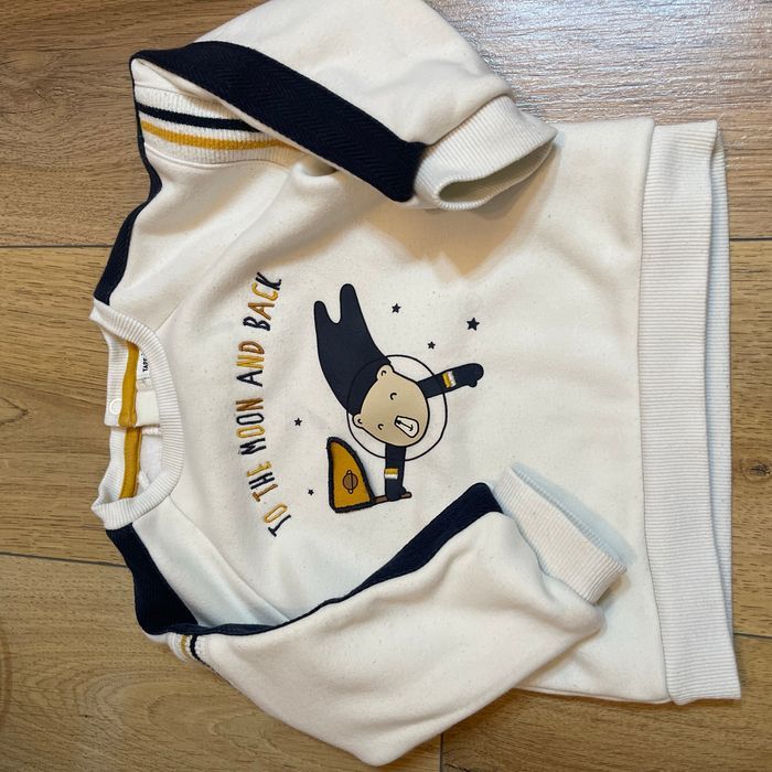 Sweat-shirt