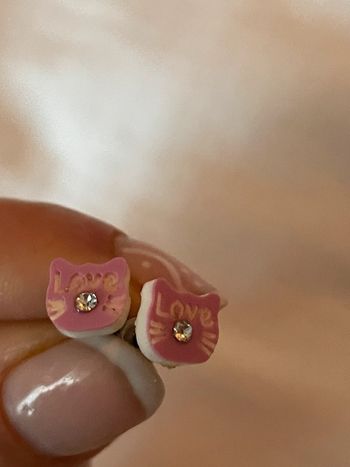 Clou d’oreilles chat love rose