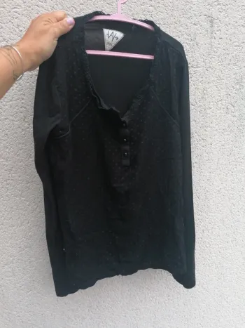 Tee-shirt manches longues IKKS taille 12ans