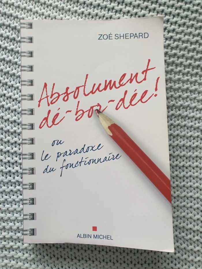 Absolument dé-bor-dée !