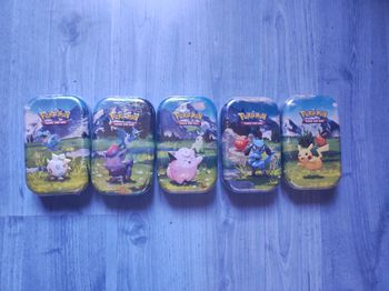 Arts set mini tins héros transcendant Me2.5 pokémon