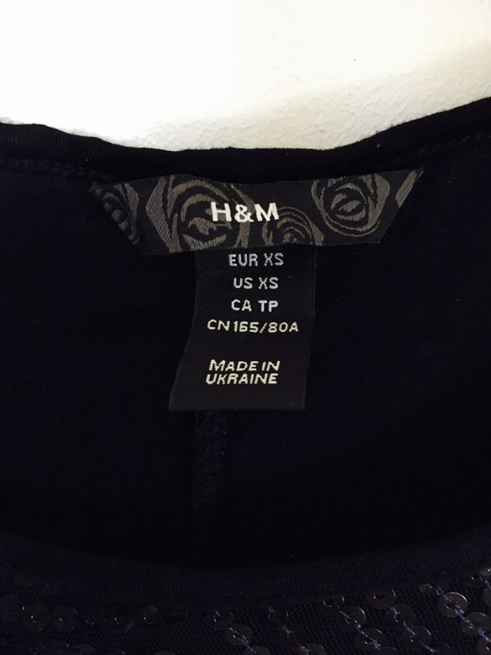 Top noir en sequins Taille XS - photo numéro 2