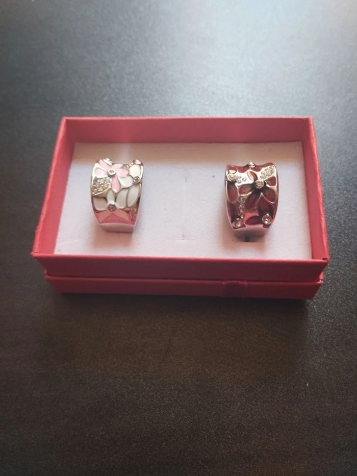 Lot de 2 bagues fleurs avec coffret - photo numéro 3