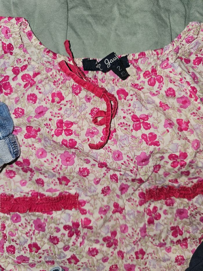 Lot vêtements 2 ans - photo numéro 8