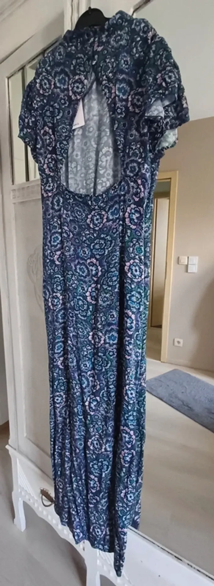 Longue robe fille mango neuve avec étiquette