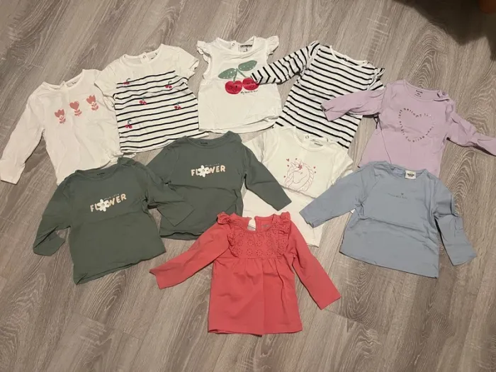 Lot de tee shirts 9 mois