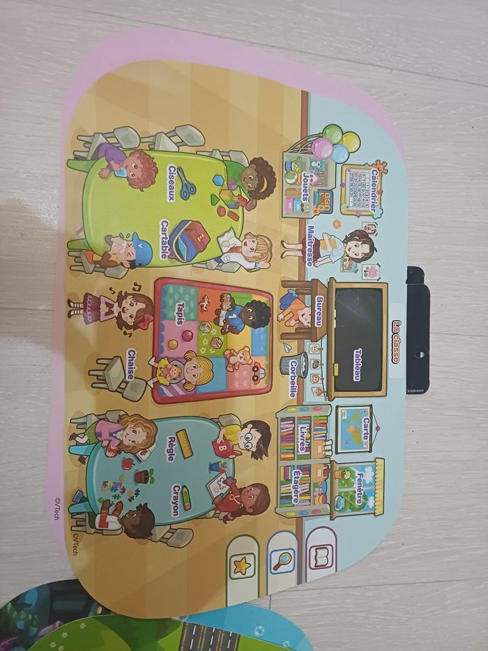 Bureau éducatif VTech 3 en 1 - photo numéro 7