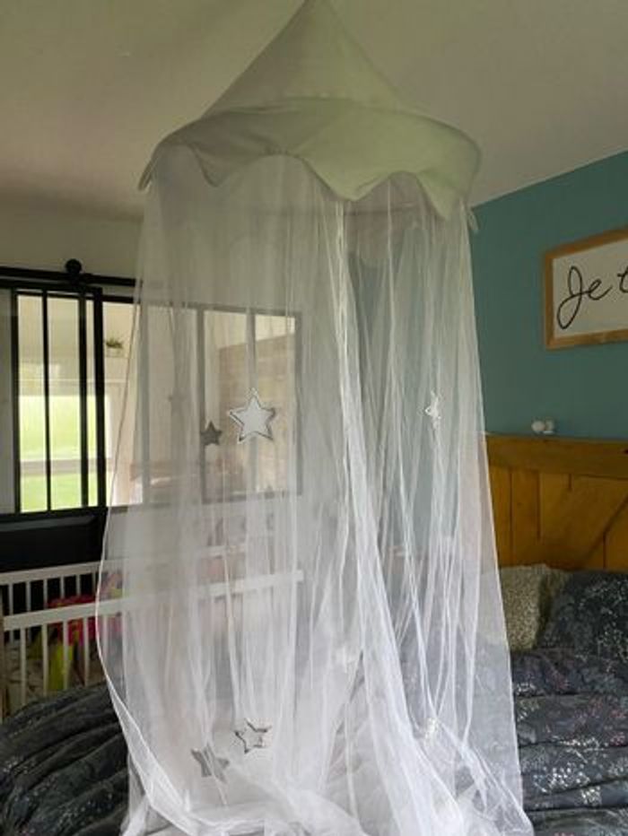 Ciel de lit en tulle