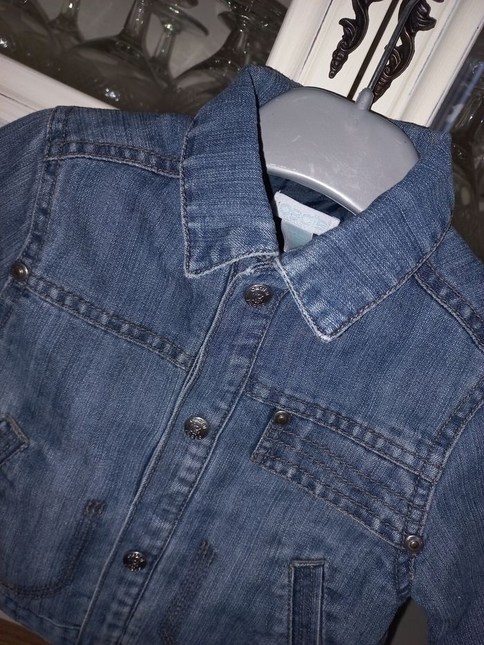 Veste / Blouson en jean Matelassé obaibi 12 mois Excellent état - photo numéro 5
