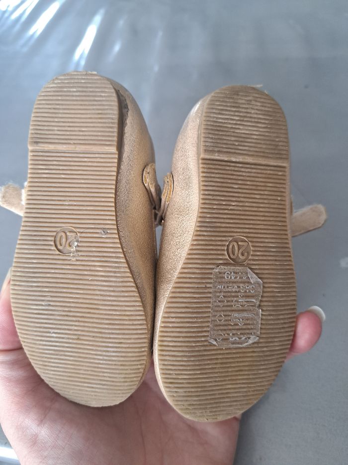 Chaussure - photo numéro 2