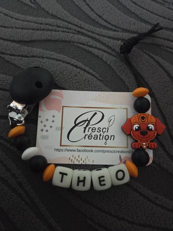 Attache tétine silicone pat patrouille 