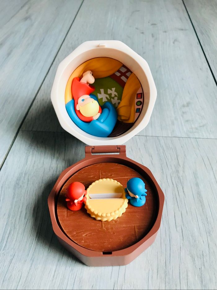 Pop Mart Pop Bean Romantic Ring Box - Zsiga