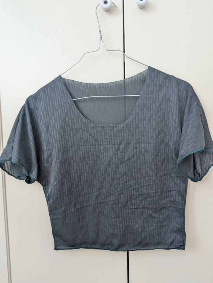 Top court taille L 40 neuf gris - photo numéro 2
