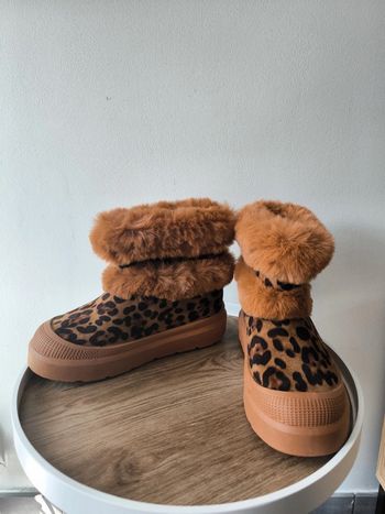 Botte léopard taille 39 neuve