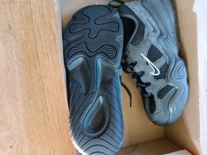 W Nike tech hera - photo numéro 3