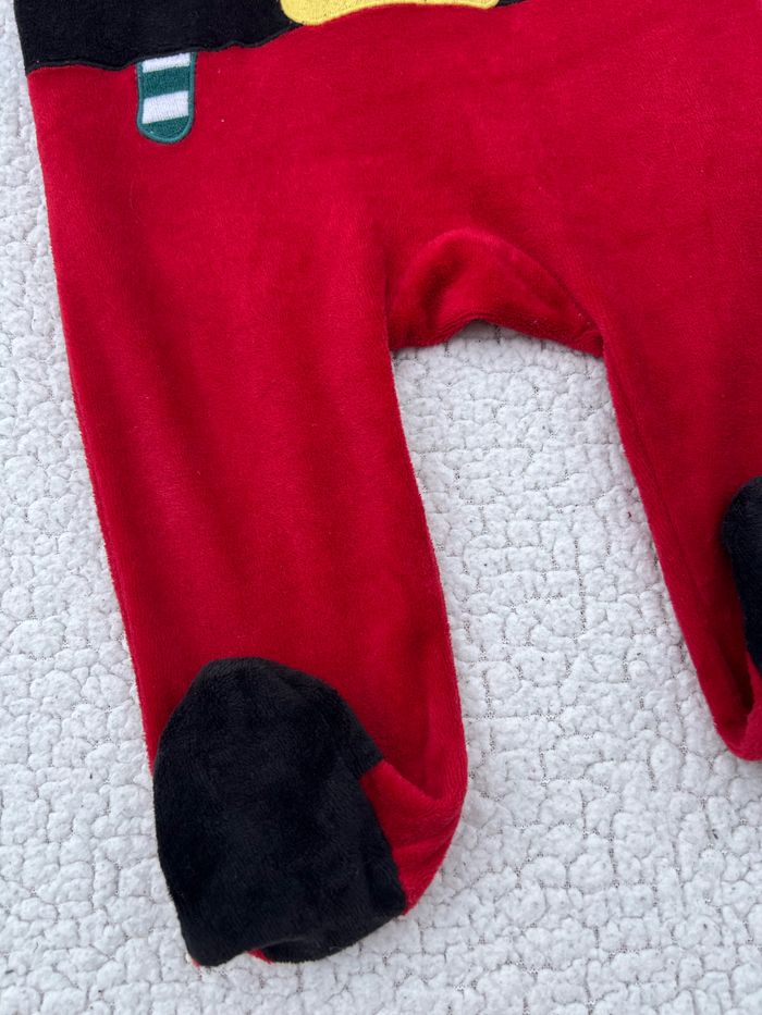 Pyjama dors-bien bébé en velours Père Noël taille 12 mois Kiabi - photo numéro 4