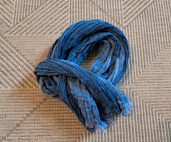 Foulard bleu