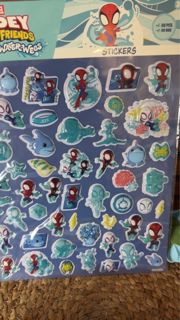 ✨ Lot de stickers Spidey et ses amis extraordinaires 🕷️💙 - photo numéro 3