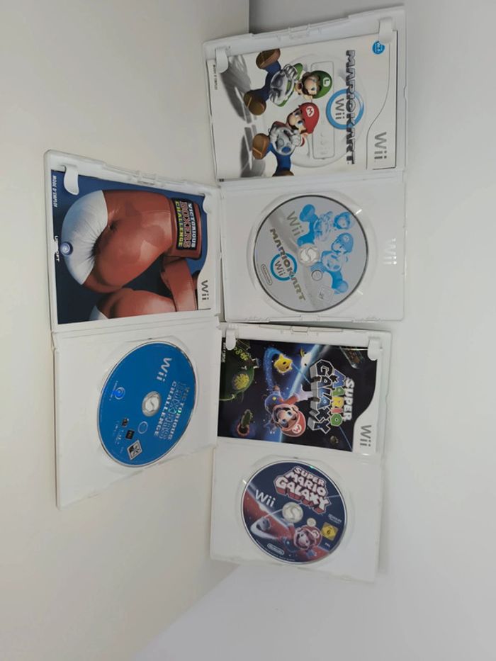 Wii - Mario Kart + Mario Galaxy+ Victorious boxer - photo numéro 2