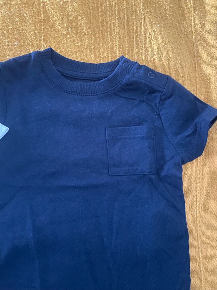 Lot t shirt - photo numéro 2