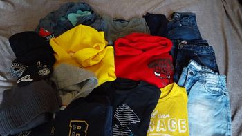 Lot de 12 vêtements 8 ans garçon