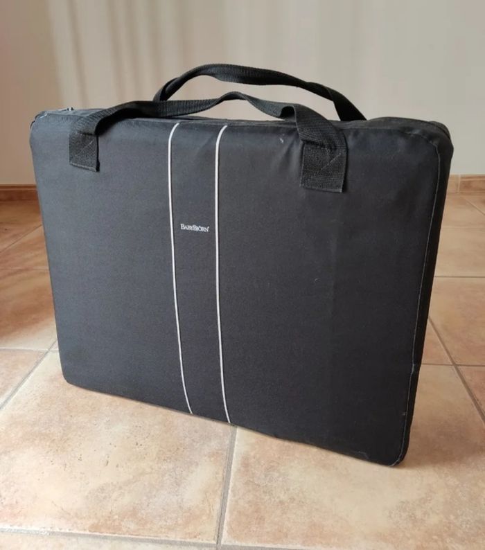 Lit parapluie babybjorn light - photo numéro 2