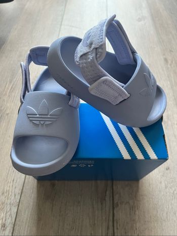 Claquettes Adilette Adiform enfant