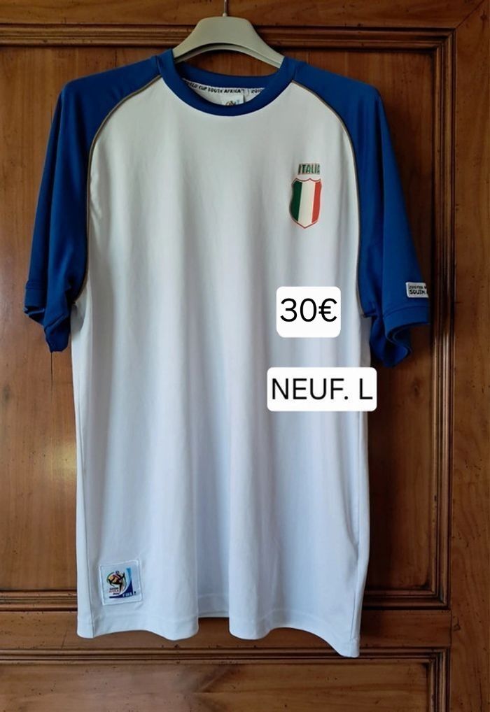 Maillot de foot NEUF Taille L *Italia*