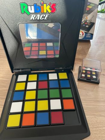 Rubik’s race course