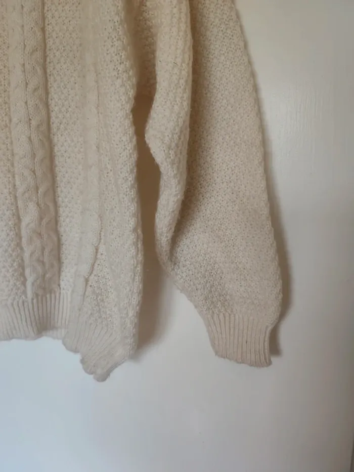 Pull en maille 48 crème fabriqué en Italie - photo numéro 2
