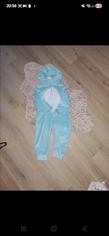 Combinaison pilou pilou 3 ans