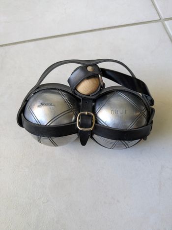 Boule de pétanque plus cochonnet obut roulor