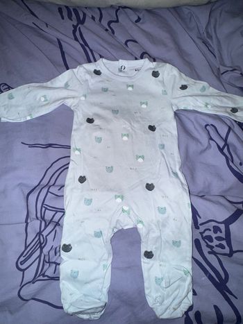 Pyjama bleu taille 3 mois
