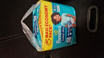  Pack 70 couches pampers Baby-Dry taille 8 neuf