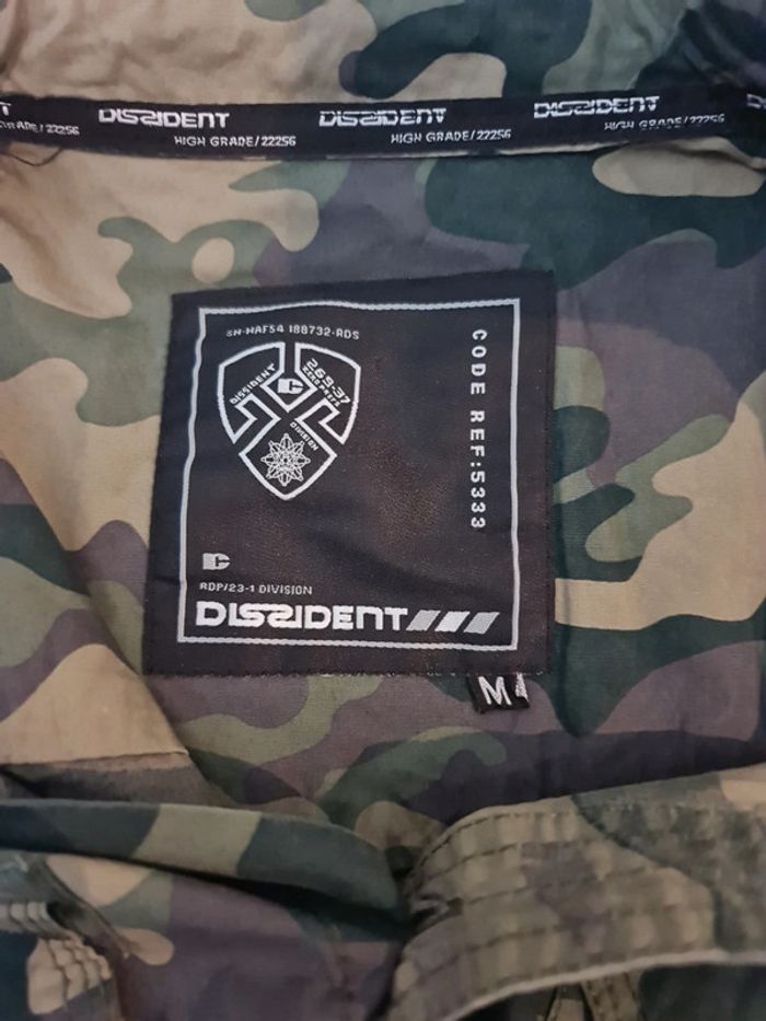 Chemise Dissident neuve taille M - photo numéro 17