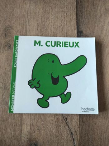 Livre : M. Curieux