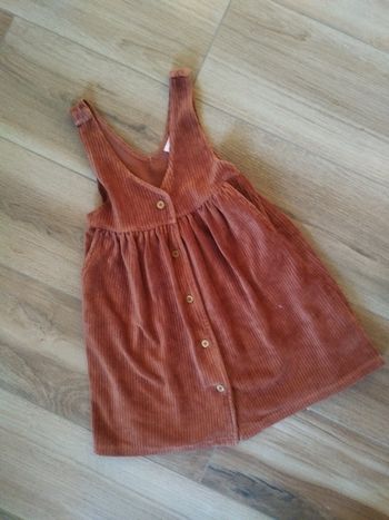 Robe en velours marron Tape à l'oeil taille 6 ans