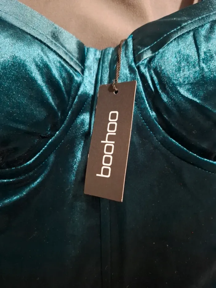 Robe velours vert émeraude Boohoo T44 Neuve - photo numéro 4