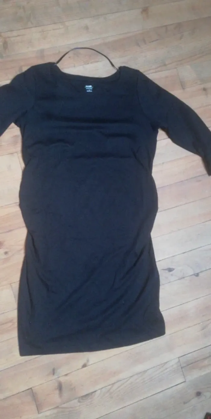 Robe neuf - photo numéro 2