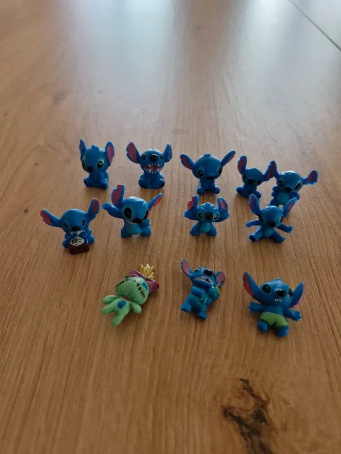 Lot de 12 mini figurines Stitch Neuve - photo numéro 2