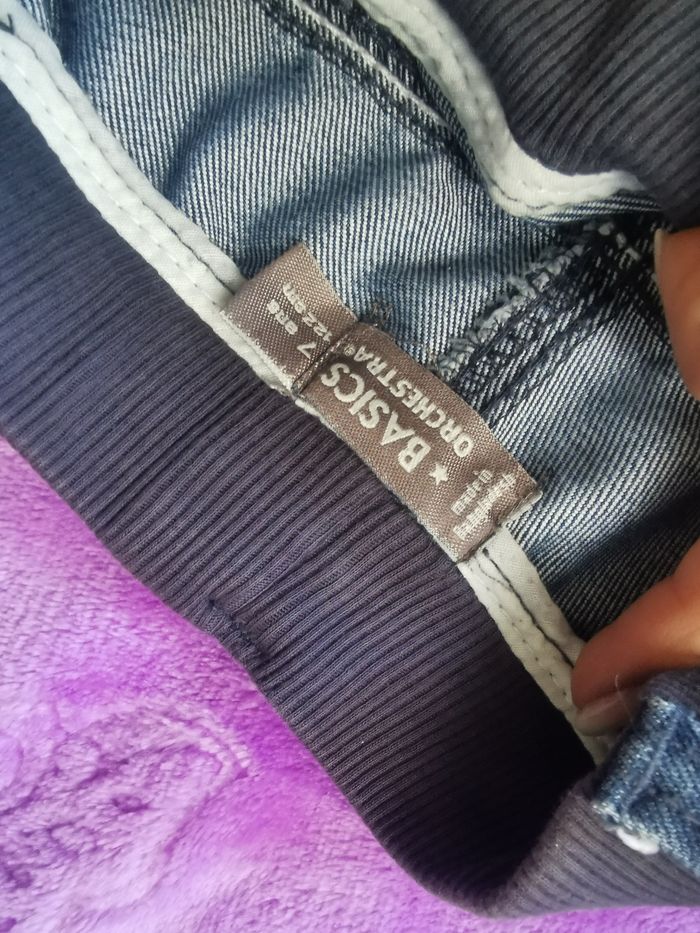 Lot 2 jeans et 1 bas de survêtement 7/8ans - photo numéro 8