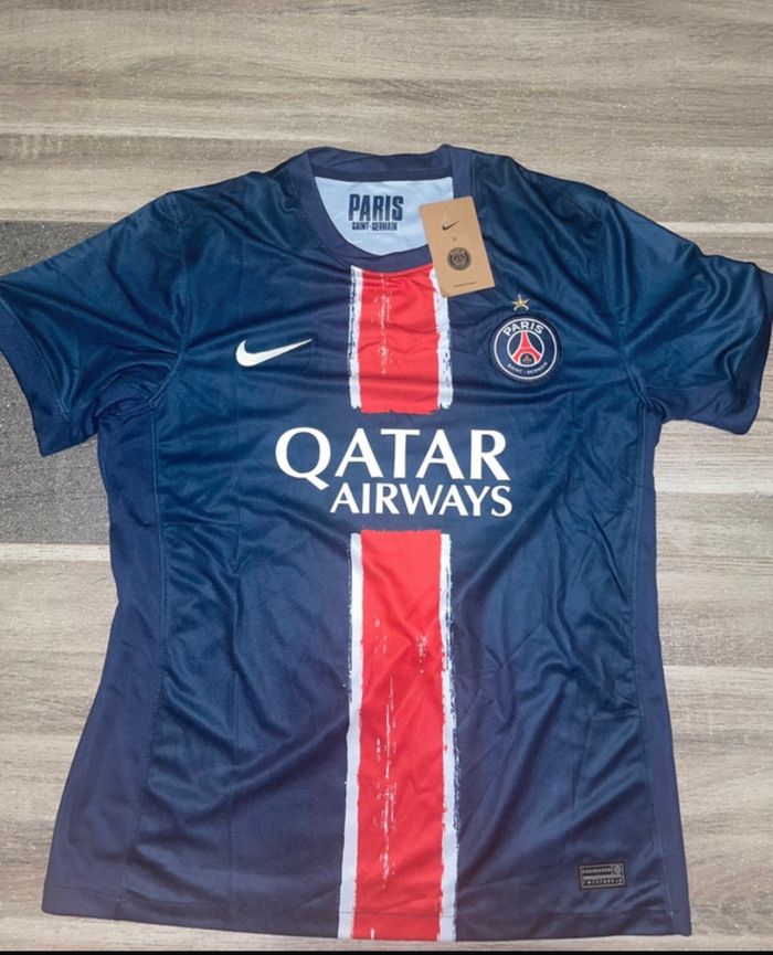 Maillot de foot Paris avec étoile